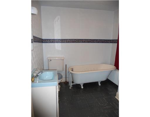 2091 Stoystown Road Friedens, PA 15541 - Photo 17 of 18 Full Bath. House #2