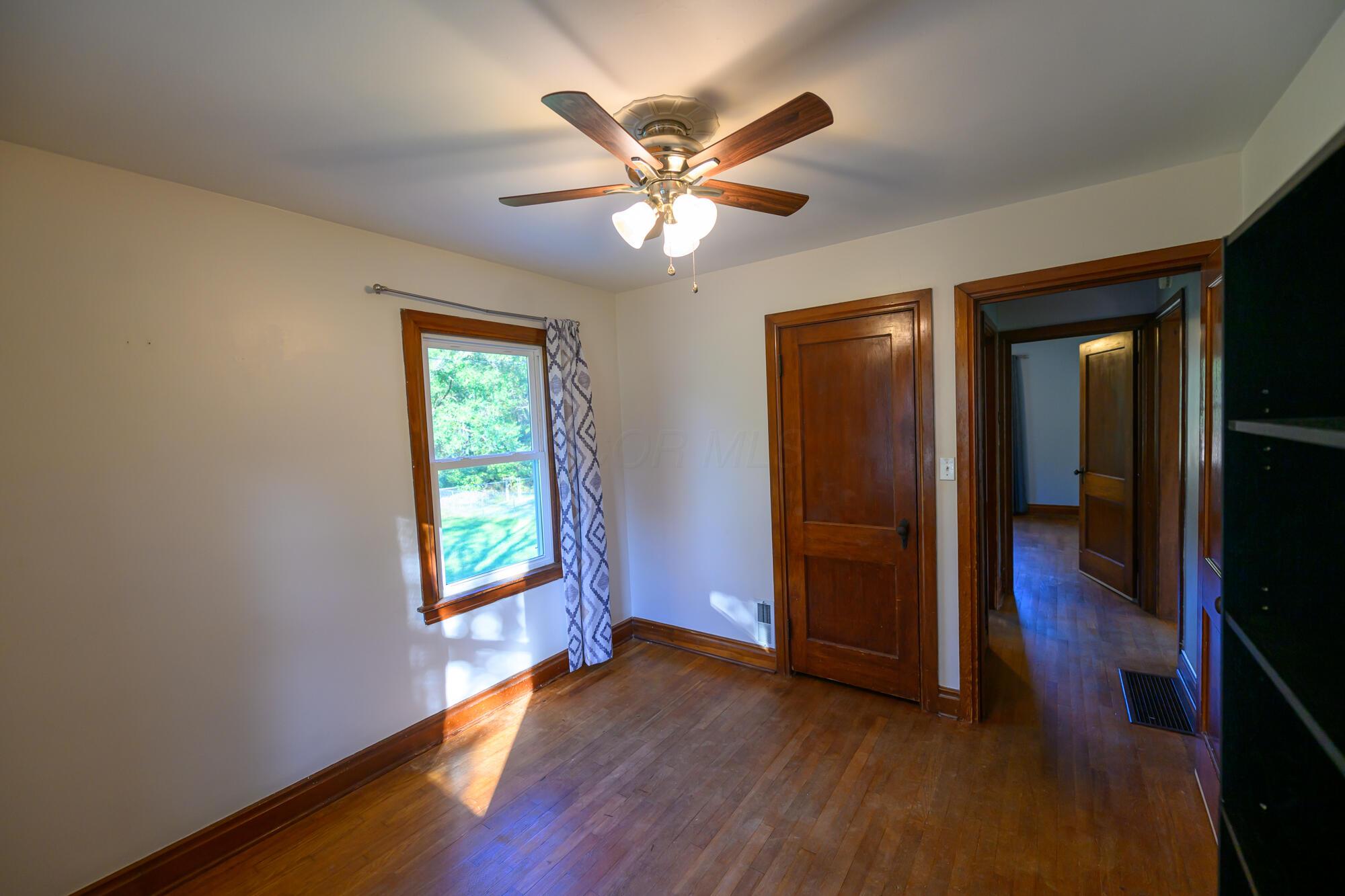 43 Pomeroy Road Athens, OH 45701 - Photo 20 of 57 2025100343pomeroy_athens00039