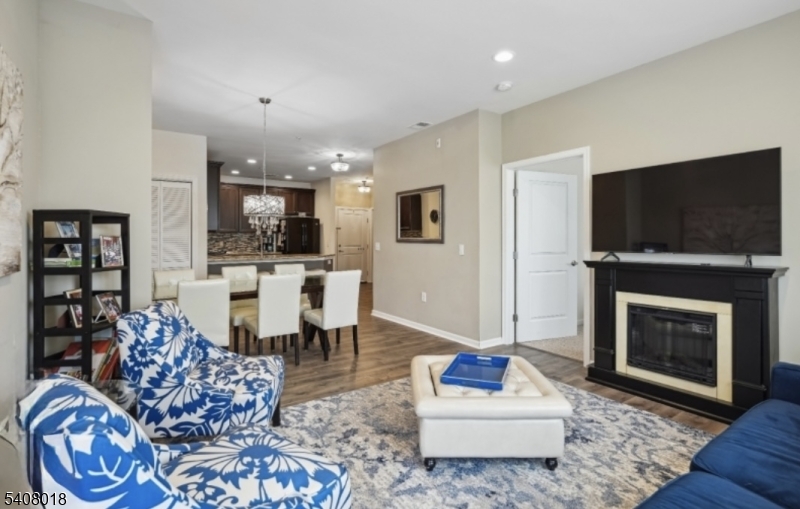 169 Tarrington Road, Unit 203 Hamburg, NJ 07419 - Photo 7 of 13