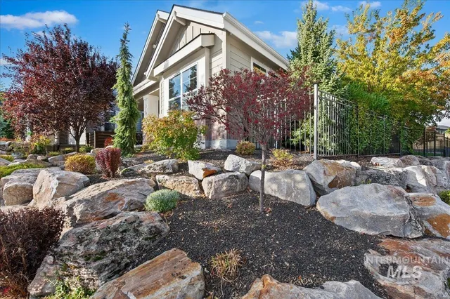 $675,000 | 3949 West Hidden Springs Drive, Boise, ID 83714