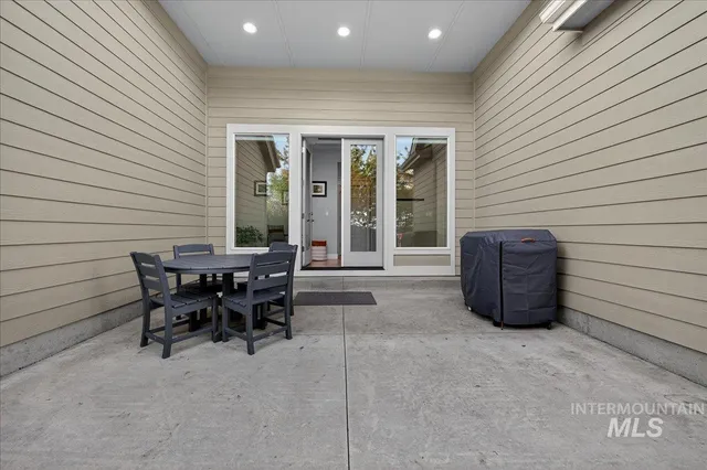 $675,000 | 3949 West Hidden Springs Drive, Boise, ID 83714