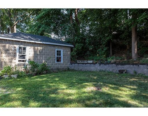24 Willoughby Road Milton, MA 02186 - Photo 5 of 20 Gallery Image 5