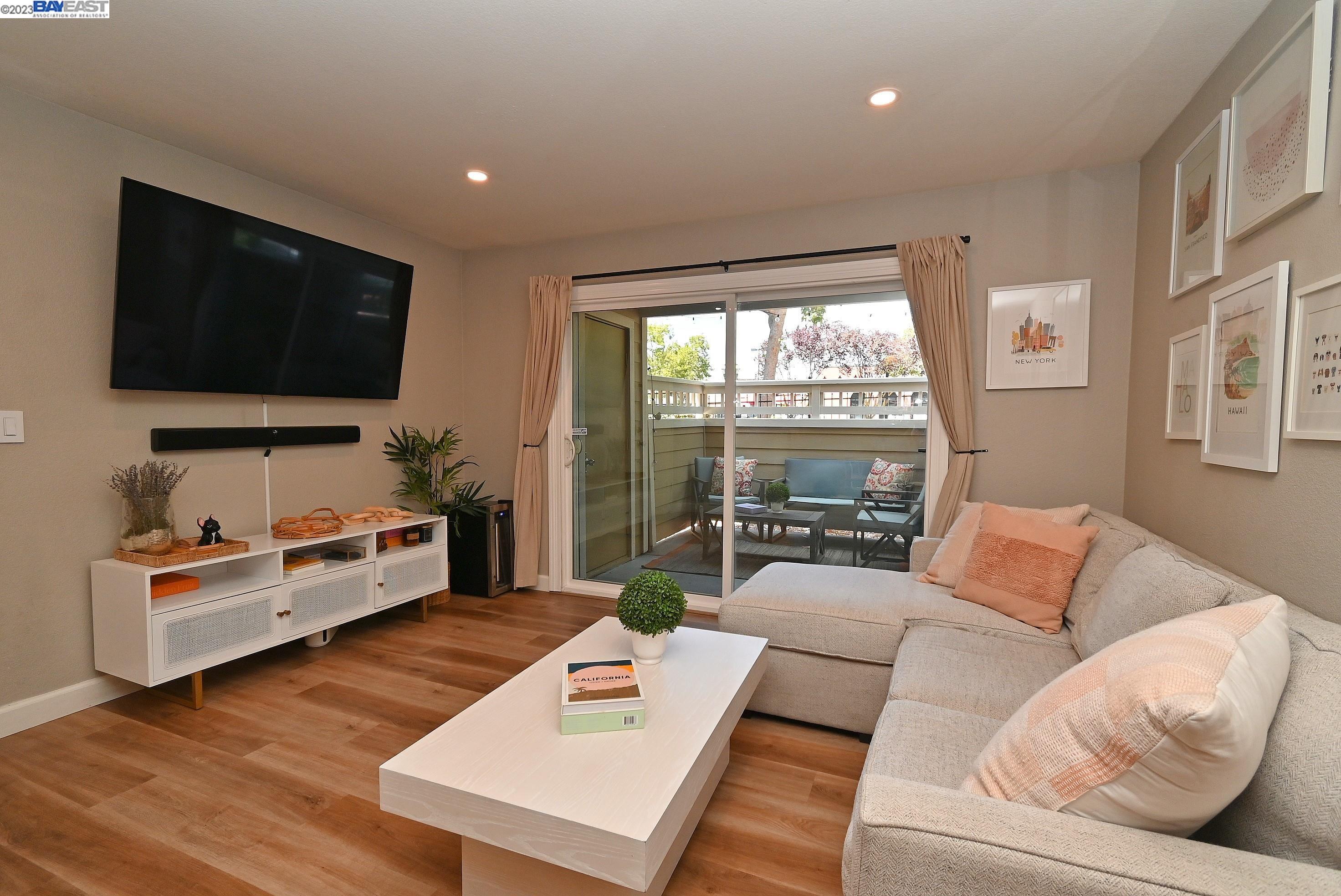 130 Reflections Drive, Unit 15 San Ramon, CA 94583 - Photo 1 of 1 Gallery Image 1