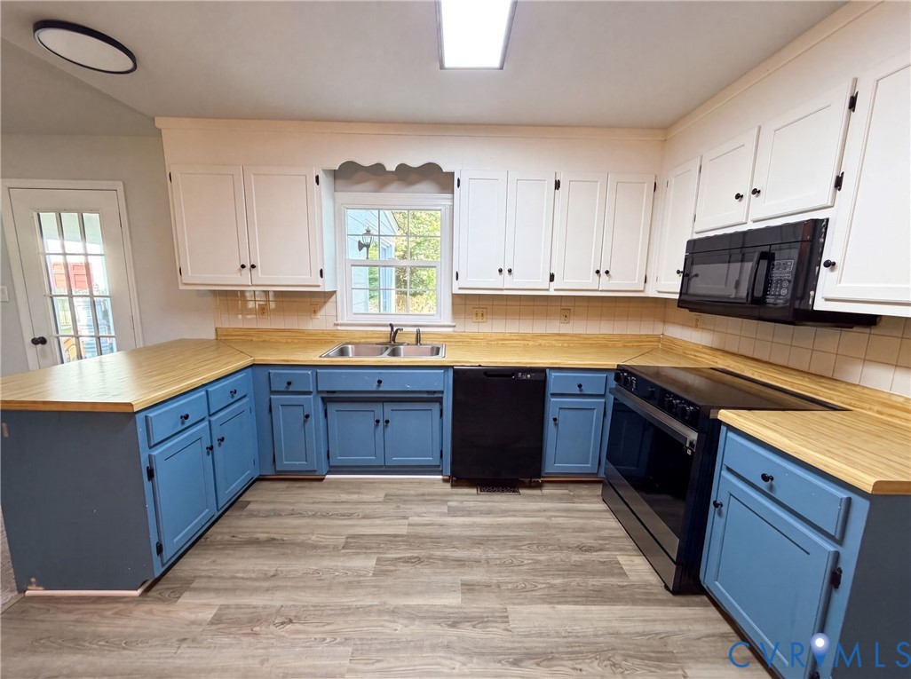 10912 Belvoir Road Chester, VA 23831 - Photo 2 of 15