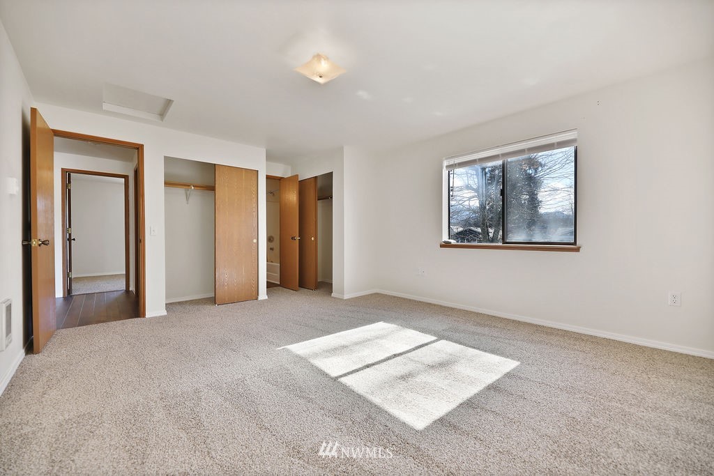 311 Date Street Sultan, WA 98294 - Photo 20 of 29 a view of an empty room and window