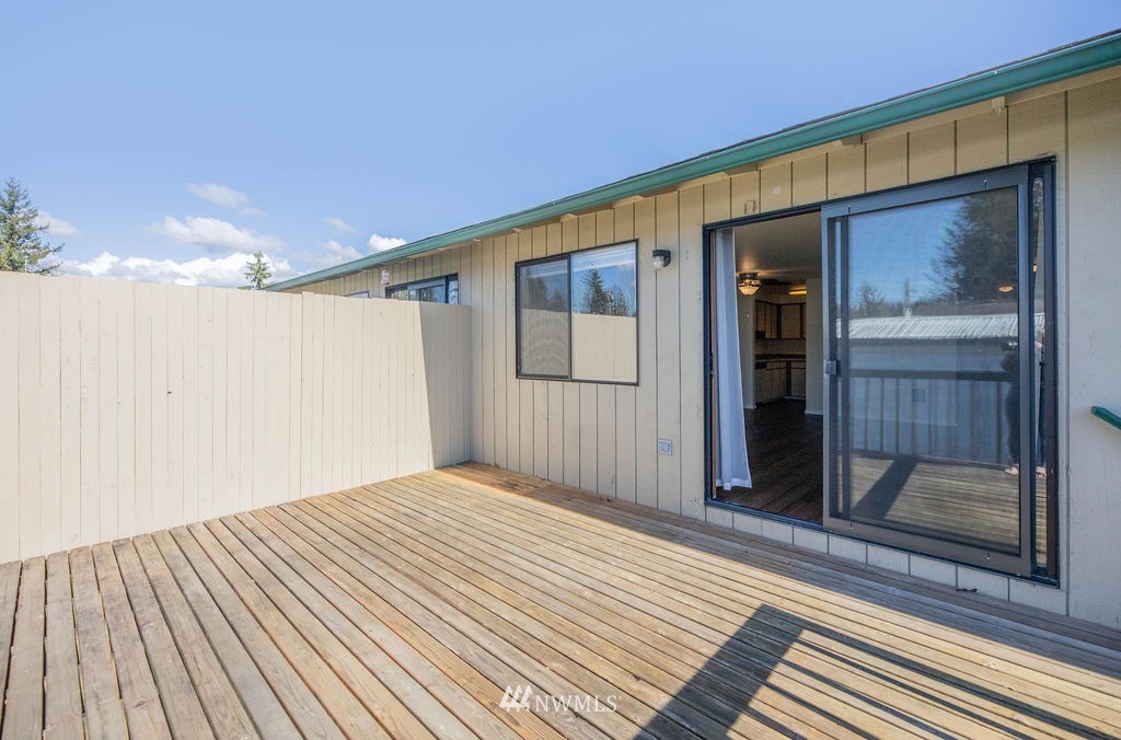 311 Date Street Sultan, WA 98294 - Photo 29 of 29 a view of backyard with small cabin