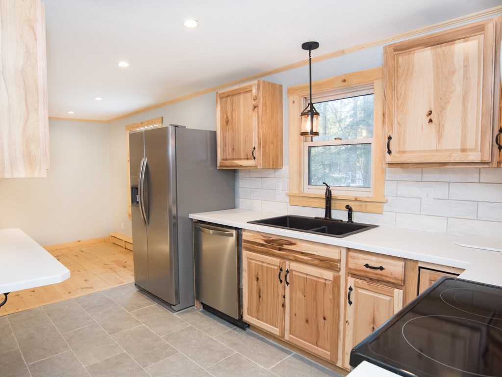 353 Beach Pond Road Wolfeboro, NH 03894 - Photo 4 of 12