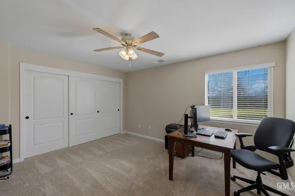 $950,000 | Undisclosed Address, Bakersfield, CA 93314