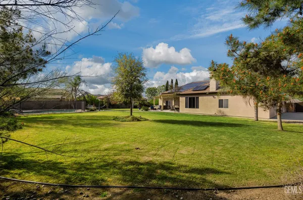 $950,000 | Undisclosed Address, Bakersfield, CA 93314