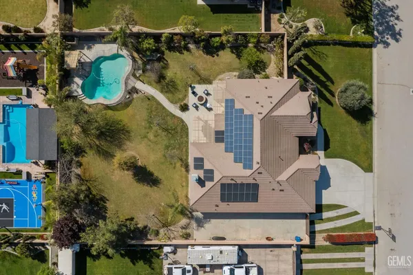 $950,000 | Undisclosed Address, Bakersfield, CA 93314