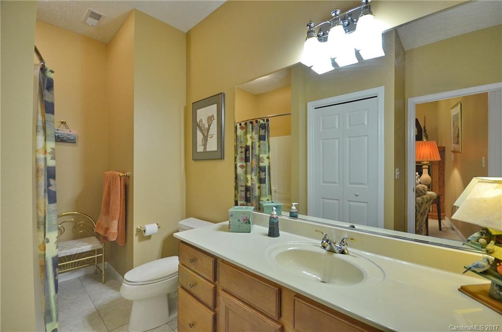 394 Rambling Ridge Road, Unit 71 Waynesville, NC 28786 - Photo 21 of 24 Gallery Image 21