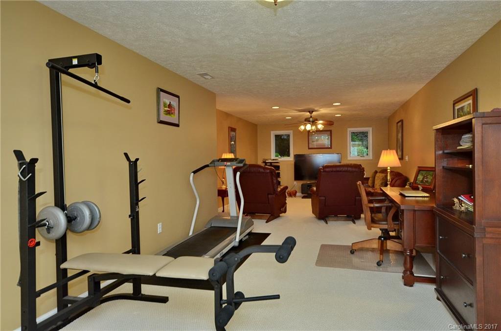 394 Rambling Ridge Road, Unit 71 Waynesville, NC 28786 - Photo 22 of 24 Gallery Image 22