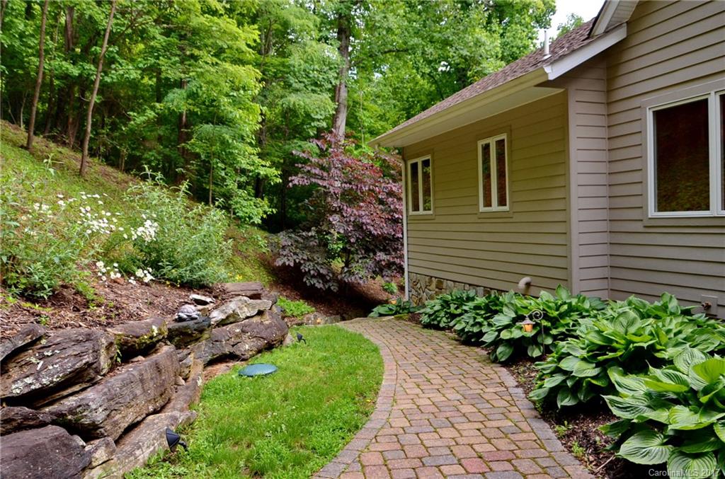 394 Rambling Ridge Road, Unit 71 Waynesville, NC 28786 - Photo 23 of 24 Gallery Image 23