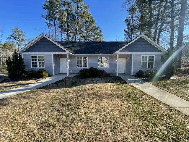 $1,250 | 20-A Korea Street, Unit B, Franklinton, NC 27525