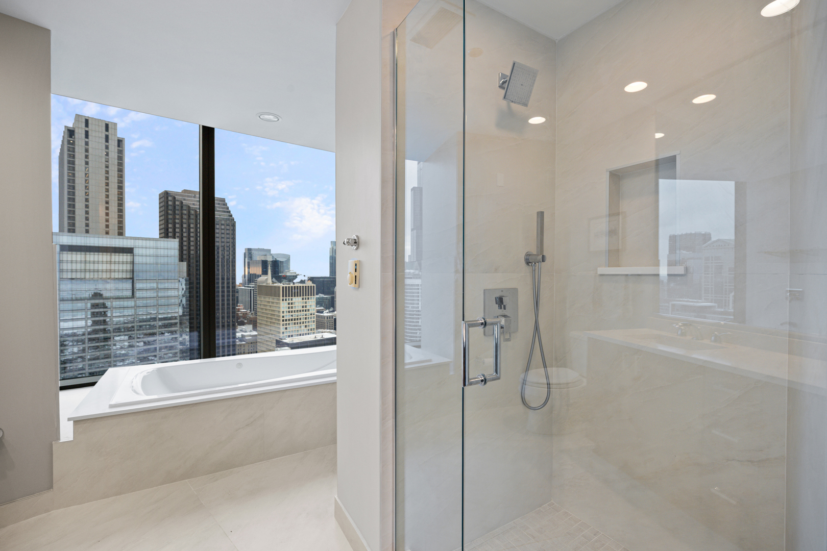 60 East Monroe Street, Unit 4806 Chicago, IL 60603 - Photo 22 of 37