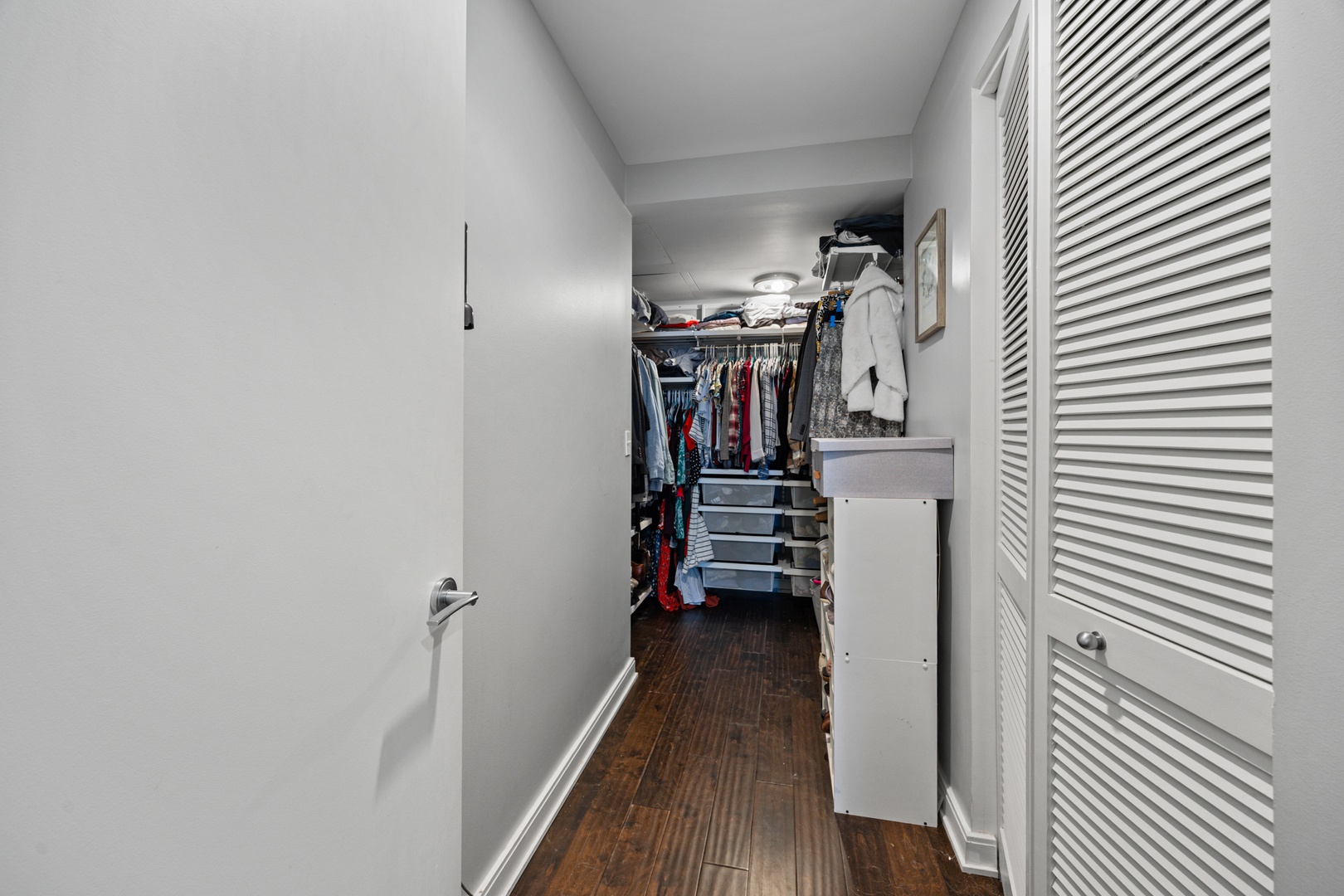 60 East Monroe Street, Unit 4806 Chicago, IL 60603 - Photo 24 of 37