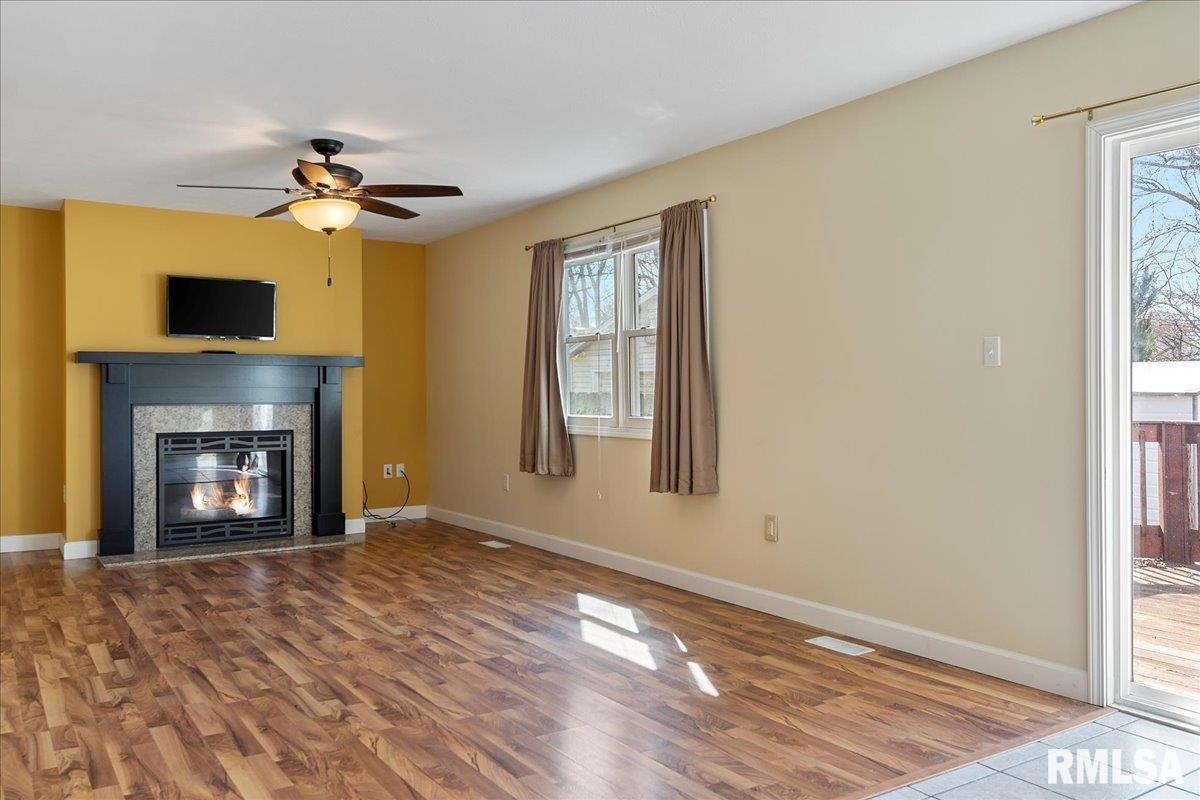 2085 Henley Road Springfield, IL 62702 - Photo 17 of 41