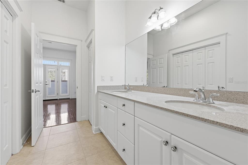 132 Northeast 4 Street Gainesville, FL 32601 - Photo 26 of 53