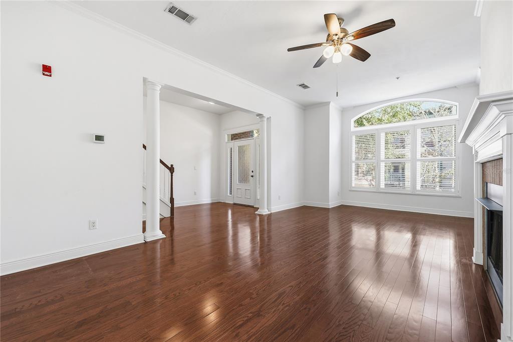 132 Northeast 4 Street Gainesville, FL 32601 - Photo 5 of 53