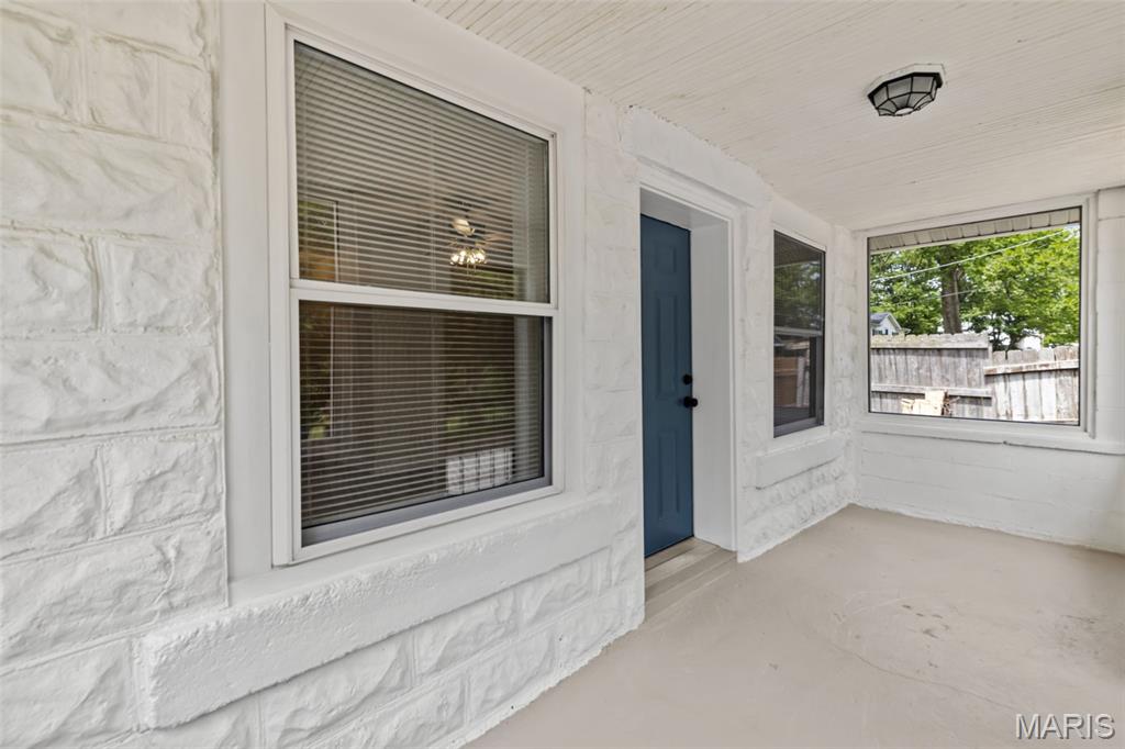 525 South Adams Street Festus, MO 63028 - Photo 4 of 37