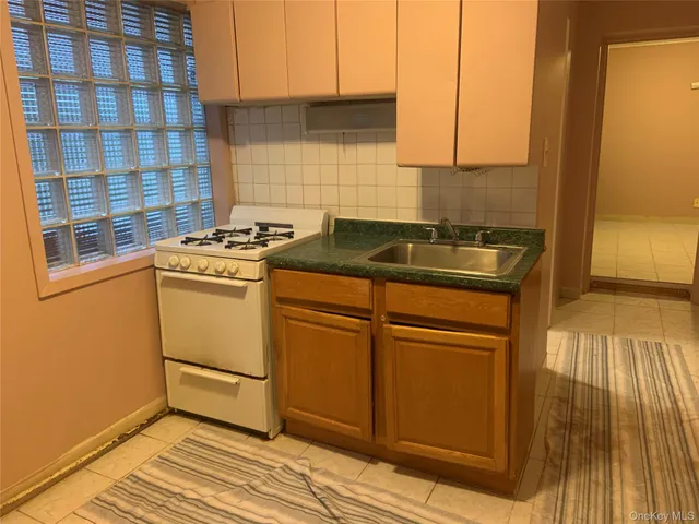 $1,500 | 761 Donlon Avenue, West Hempstead, NY 11552