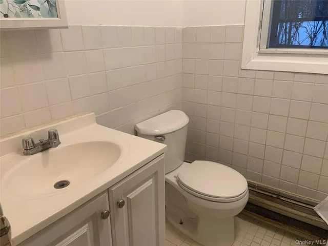 $1,500 | 761 Donlon Avenue, West Hempstead, NY 11552