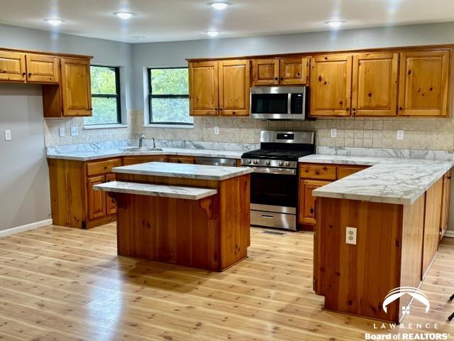 10132 Hickory Road Ozawkie, KS 66070 - Photo 6 of 32 Gallery Image 6