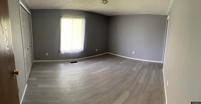 $290,000 | 109 Mohawk Court, Evanston, WY 82930