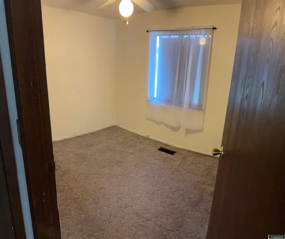 $290,000 | 109 Mohawk Court, Evanston, WY 82930