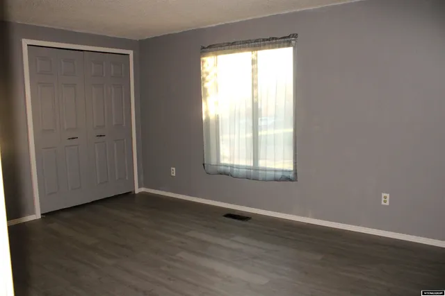 $290,000 | 109 Mohawk Court, Evanston, WY 82930