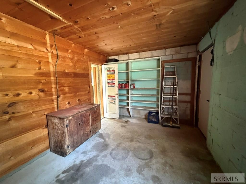 5480 Challis Creek Road Challis, ID 83226 - Photo 43 of 59 Gallery Image 43