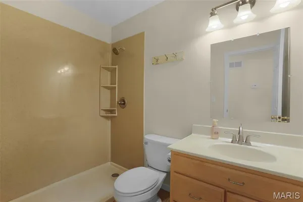 $339,900 | 112 Bates Street, New Haven, MO 63068