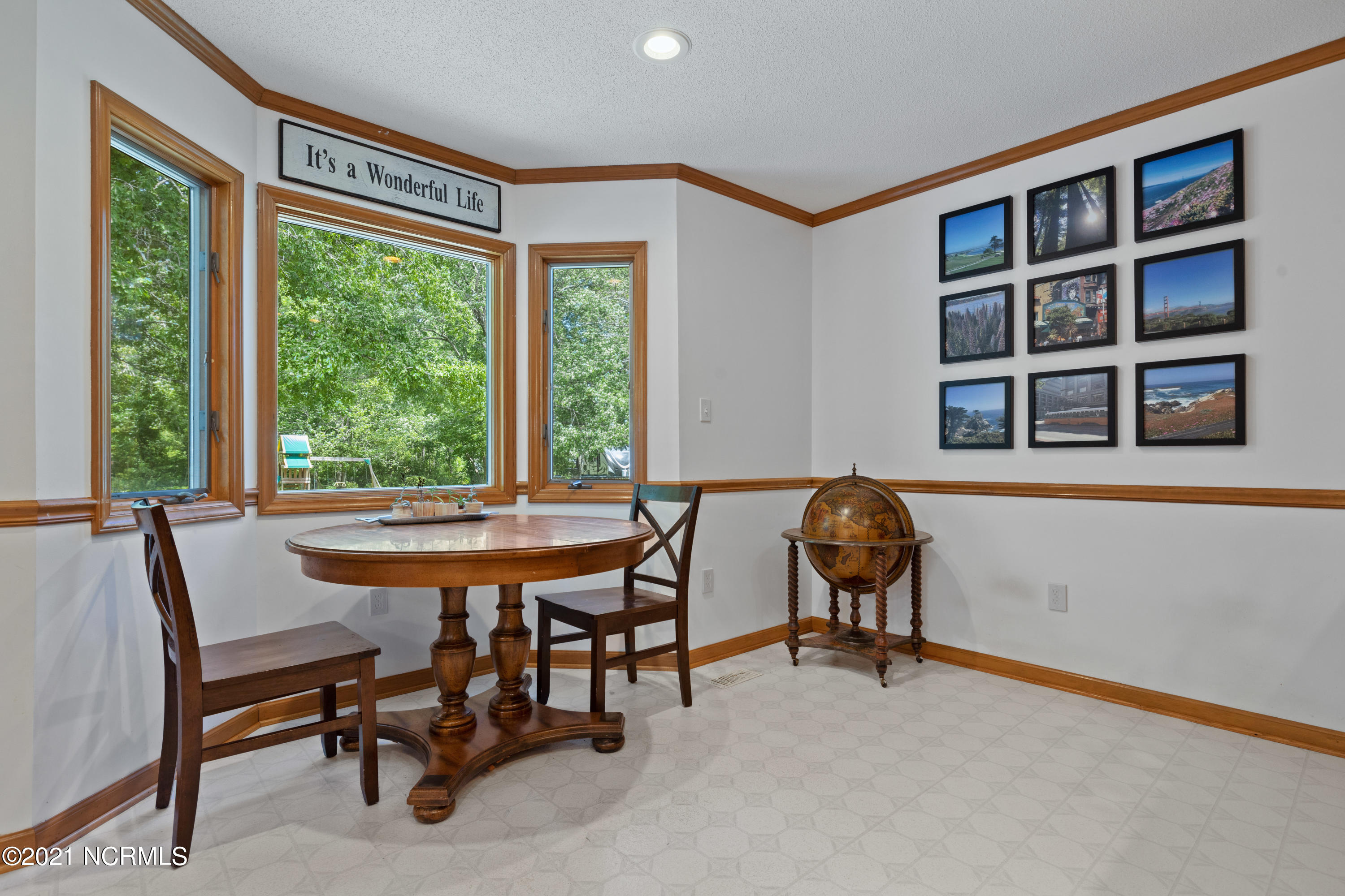 702 Friendly Road Morehead City, NC 28557 - Photo 11 of 39 kitchen3