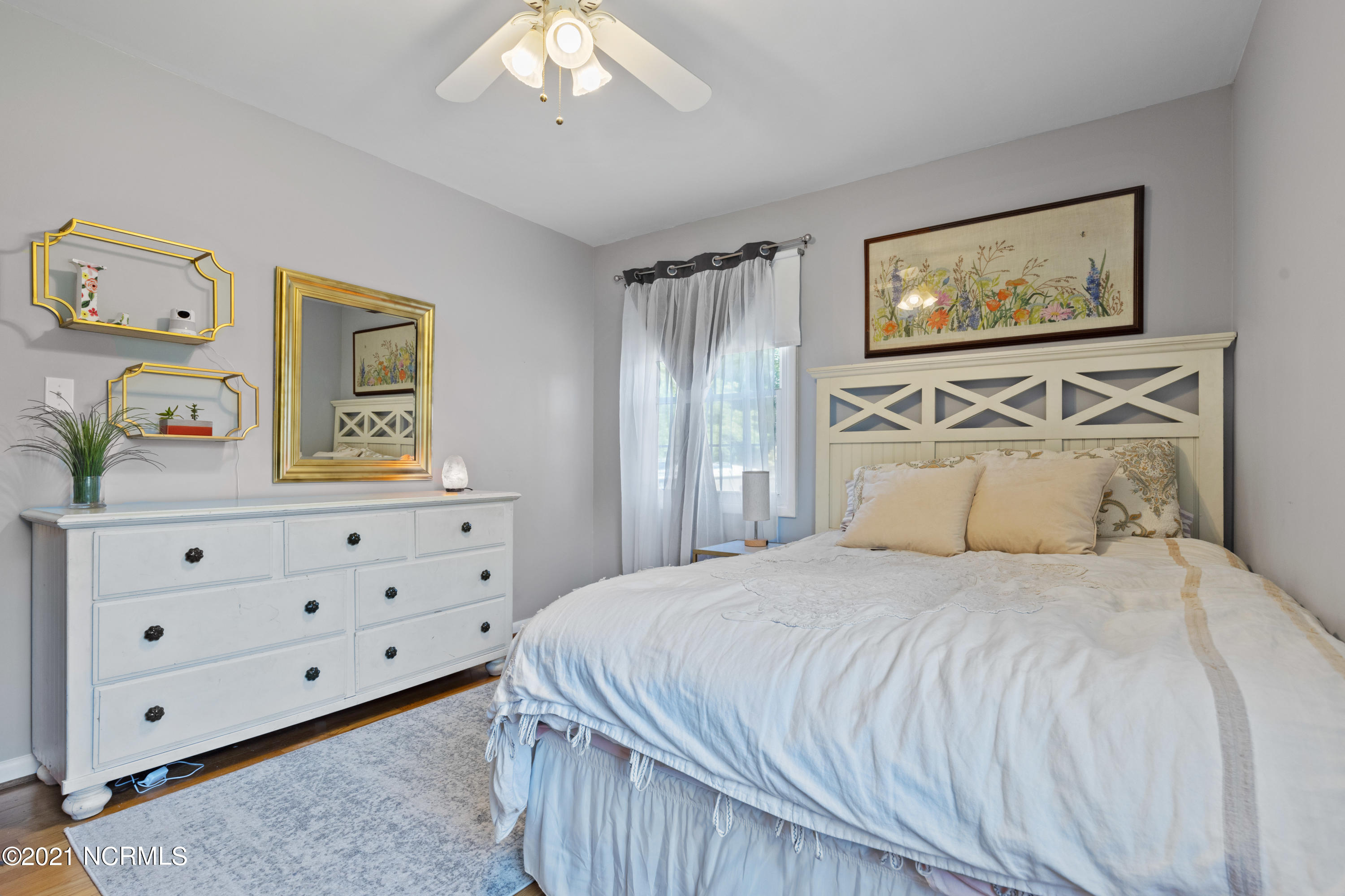 702 Friendly Road Morehead City, NC 28557 - Photo 28 of 39 bedroom3-