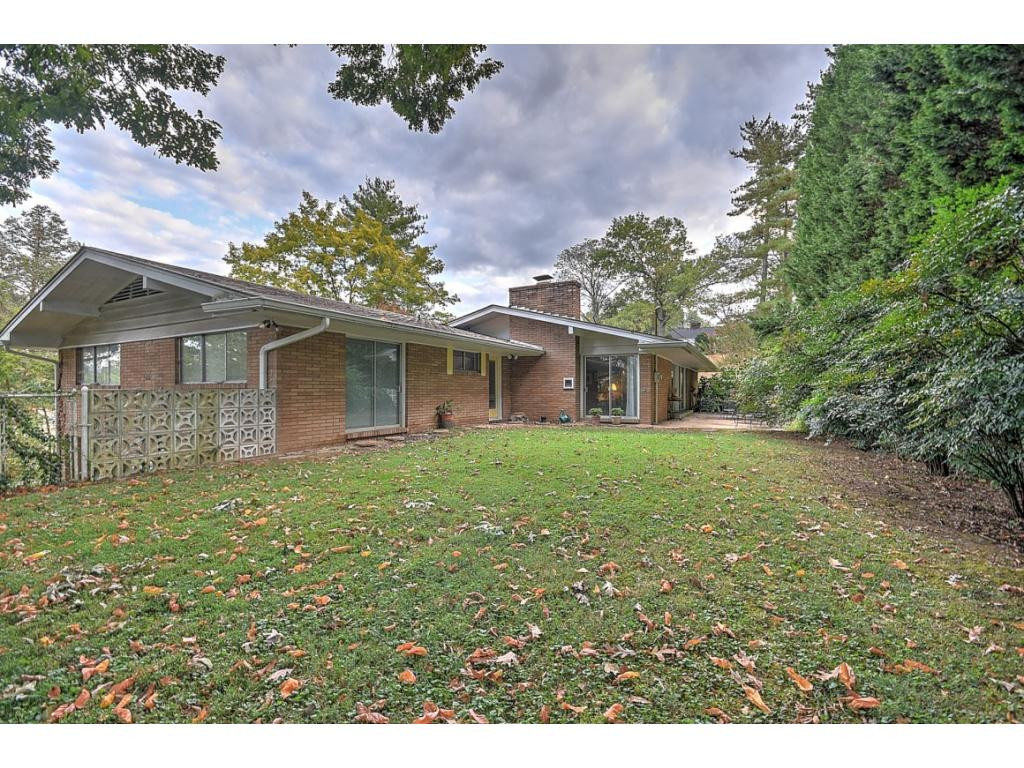 2125 Pendragon Road Kingsport, TN 37660 - Photo 33 of 36 Photo 33