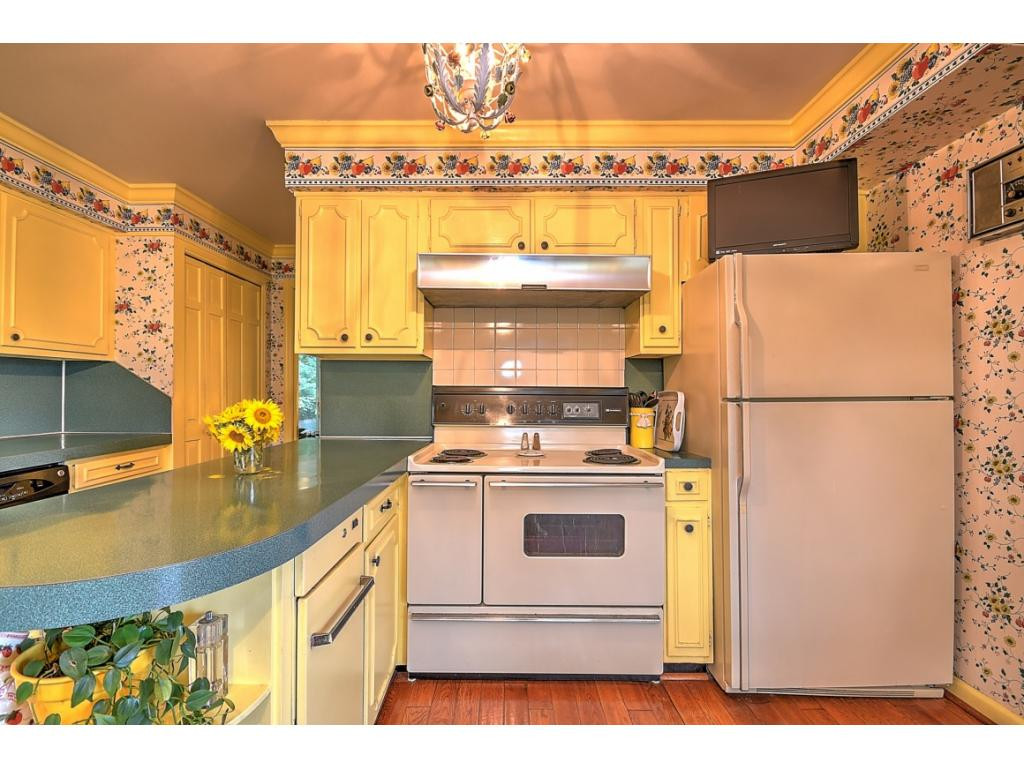 2125 Pendragon Road Kingsport, TN 37660 - Photo 9 of 36 Photo 9
