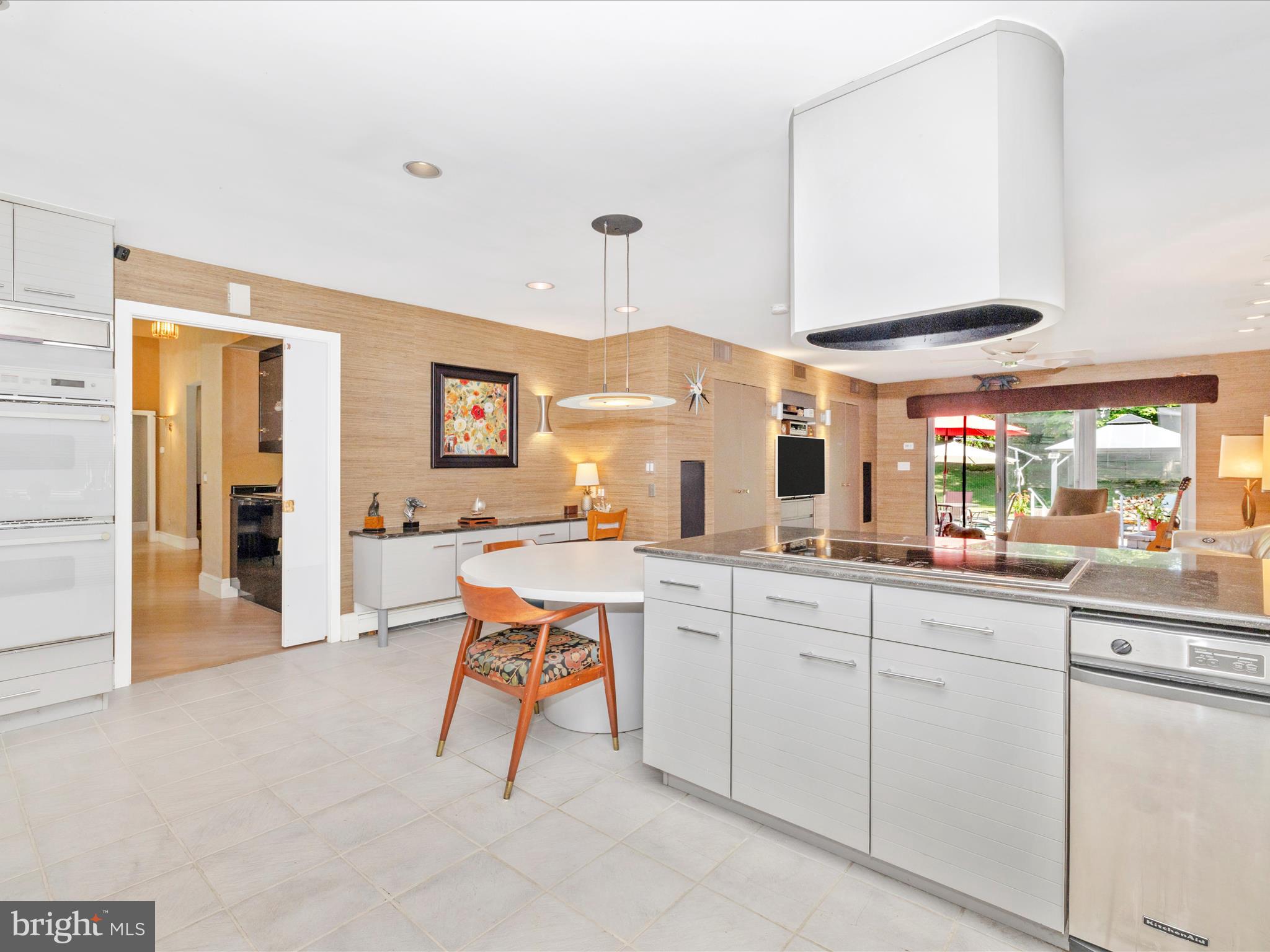 8207 Marcie Drive Baltimore, MD 21208 - Photo 25 of 67 Kitchen