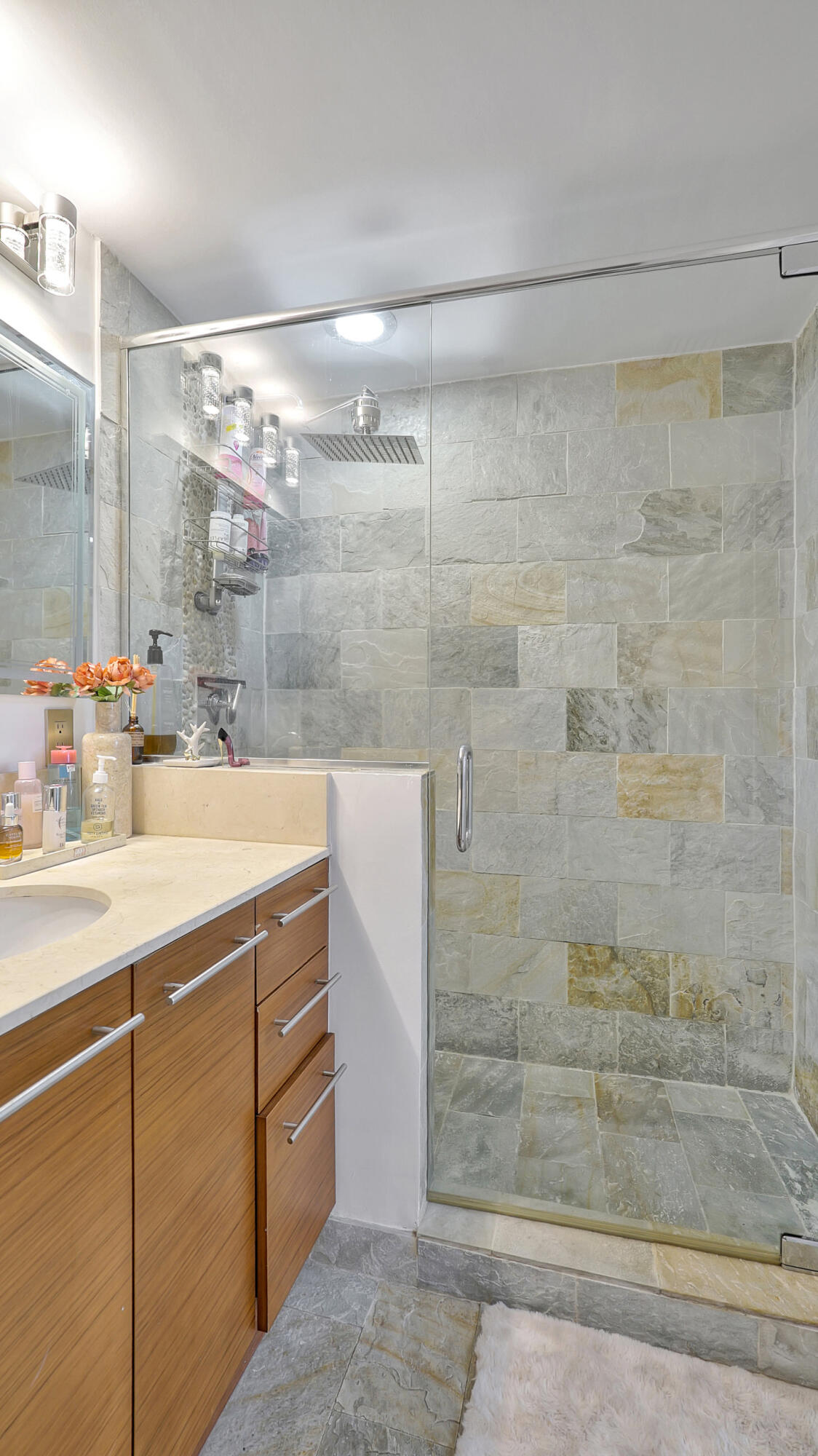 2681 North Flamingo Road, Unit 1007S Sunrise, FL 33323 - Photo 25 of 38 29_dsc08724