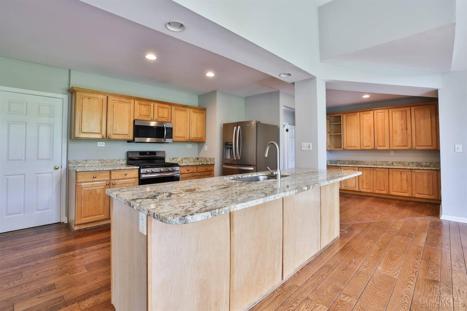 6100 Miami Road Cincinnati, OH 45243 - Photo 14 of 54