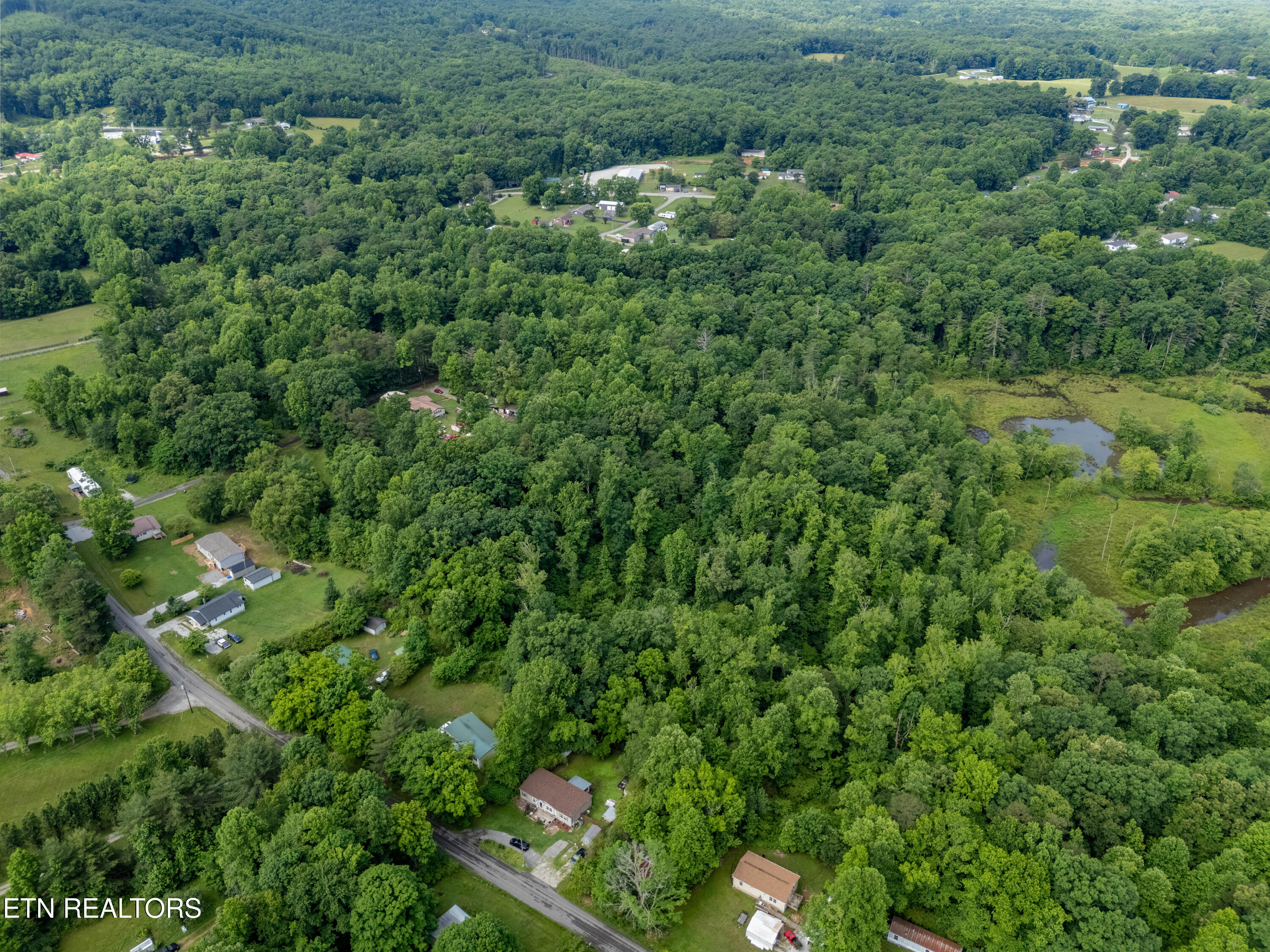 416 Liberty Road Wartburg, TN 37887 - Photo 13 of 14 DJI_20260528104141_0596_D-HDR