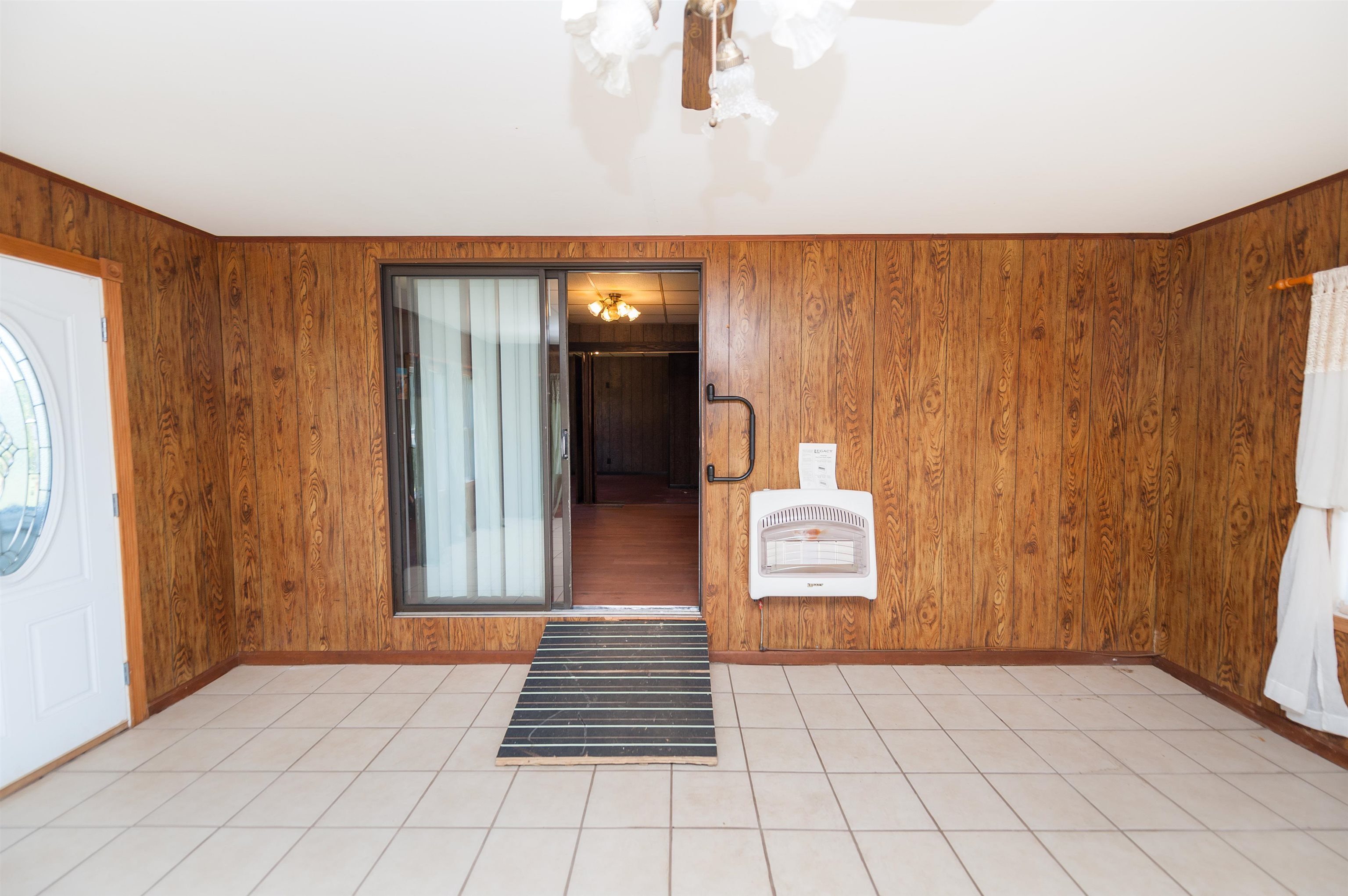 747 North Main Street Inman, SC 29349 - Photo 6 of 22 Gallery Image 6
