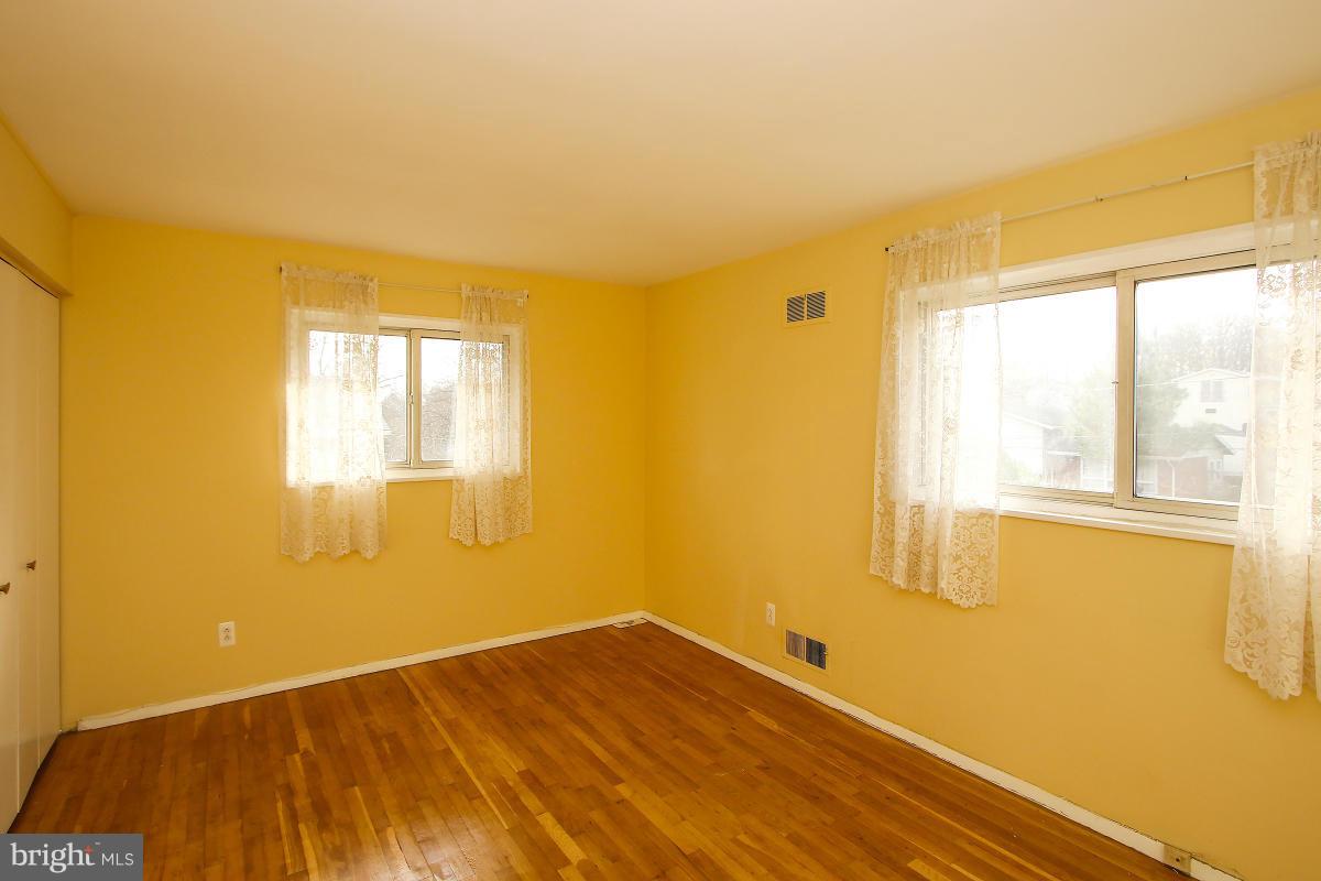 11815 Pittson Road Silver Spring, MD 20906 - Photo 23 of 30 Bedroom
