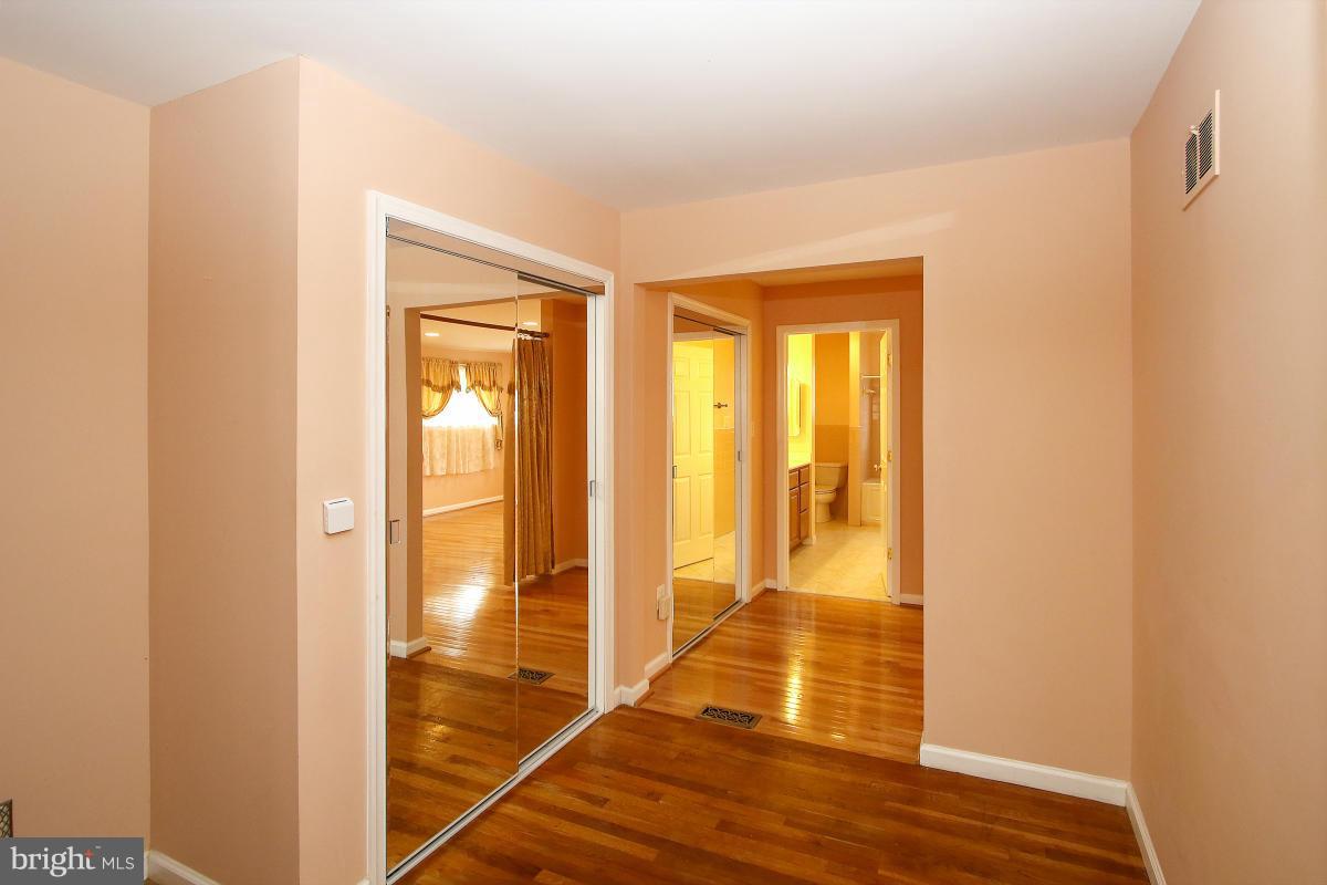 11815 Pittson Road Silver Spring, MD 20906 - Photo 26 of 30 Bedroom (Master)
