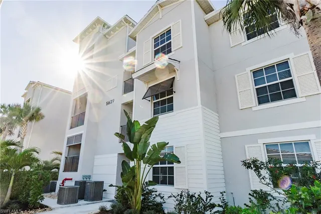 $269,900 | 5629 Double Eagle Circle, Unit 4227, Ave Maria, FL 34142