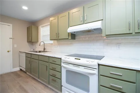 $185,000 | 388 Fairway Drive, Laplace, LA 70068