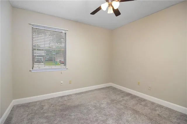 $185,000 | 388 Fairway Drive, Laplace, LA 70068