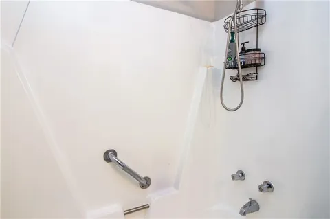 $185,000 | 388 Fairway Drive, Laplace, LA 70068