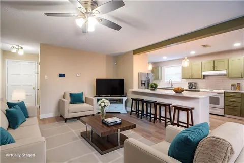 $185,000 | 388 Fairway Drive, Laplace, LA 70068