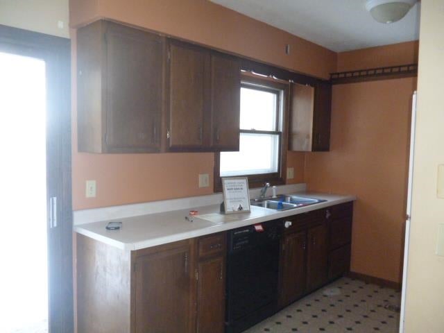 210 Ridge Road Williamsburg, IA 52361 - Photo 7 of 16 Gallery Image 7