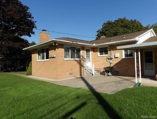 15325 Wick Road Allen Park, MI 48101 - Photo 8 of 45 A GREAT SPOT TO ENJOY YOUR MORNING COFFEE!